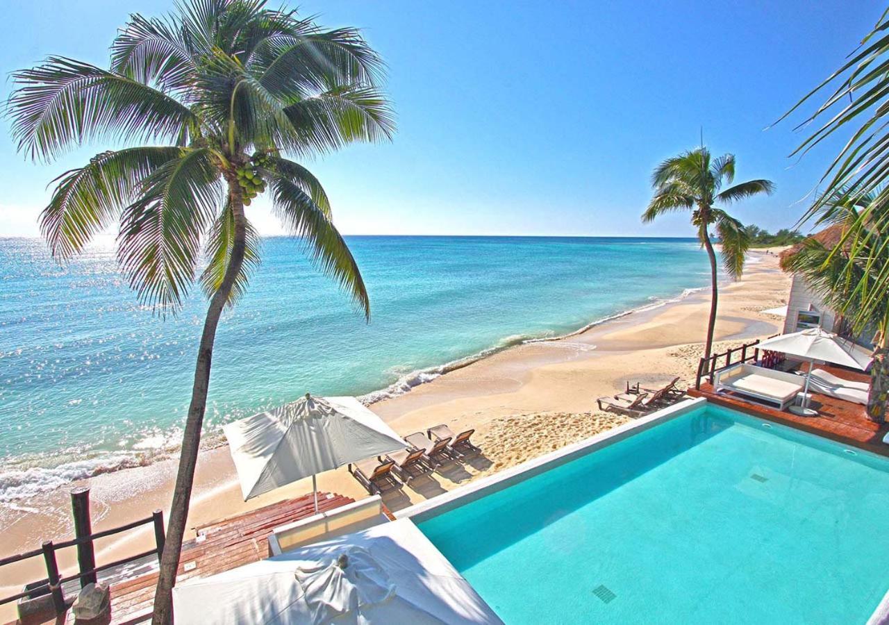 Beachfront With Tub, 3 Bedroom & Pool - At Mareazul Corazon