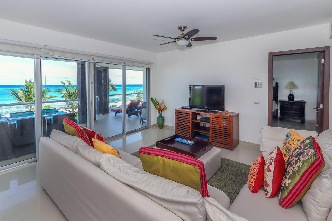 Beachfront With Tub, 3 Bedroom & Pool - At Mareazul Corazon *